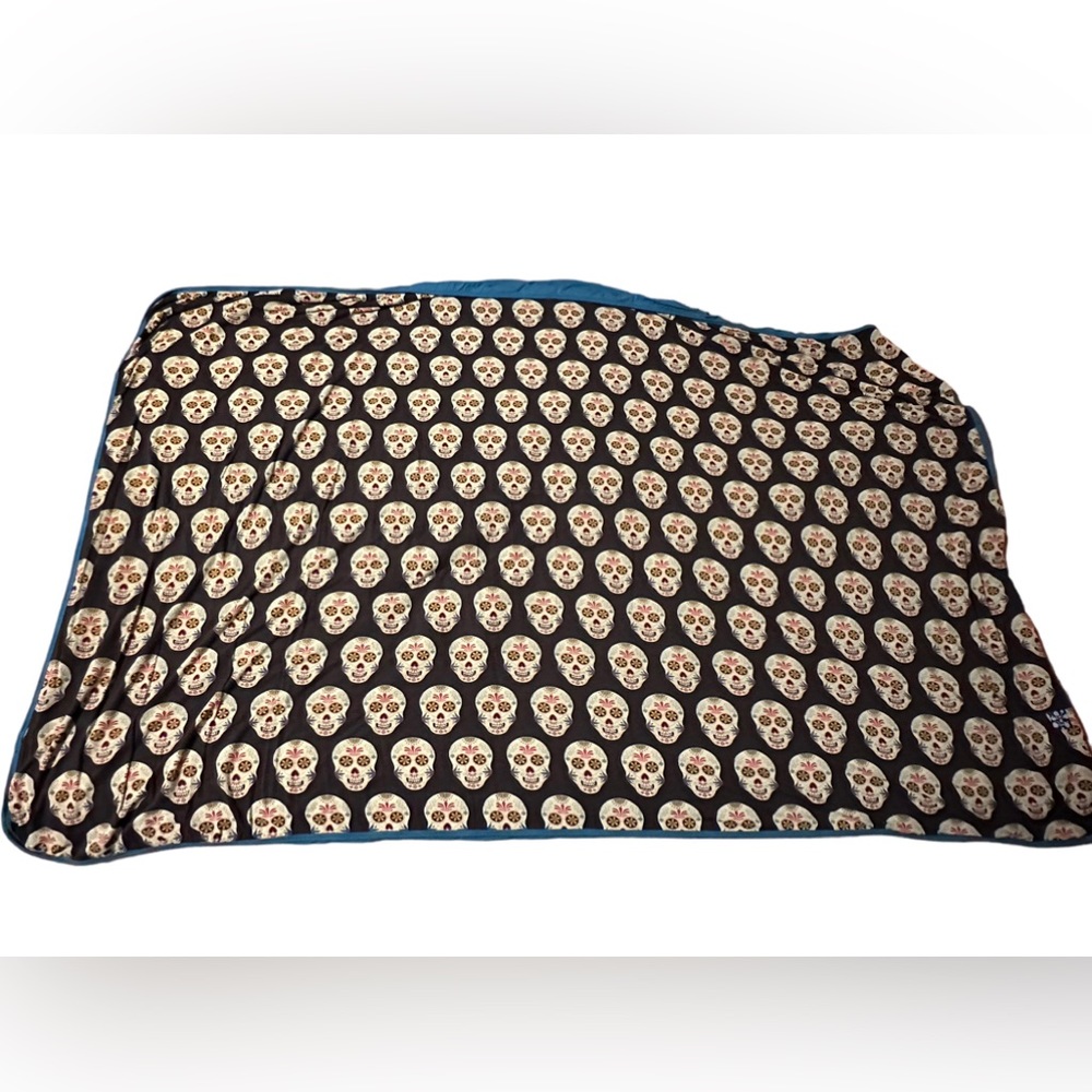 Kickee Sugar Skulls Toddy Blanket